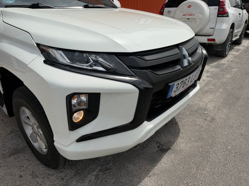 Mitsubishi L200 2021, foto 9