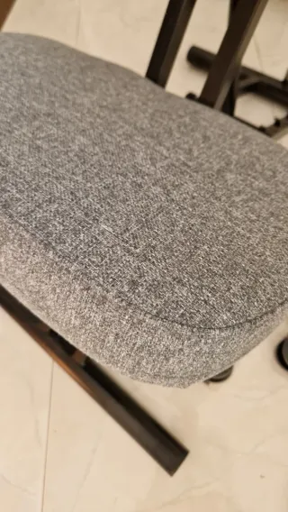 Sedia ergonomica Ikea grigia