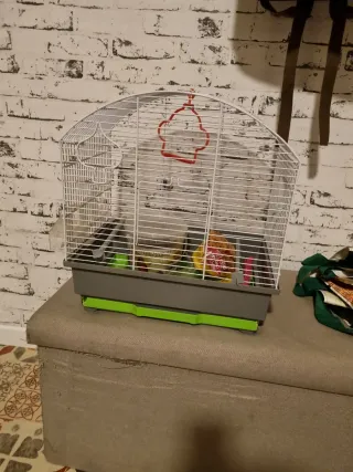 Jaula pequeña para mascotas