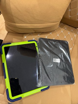 Apple iPad 11 plata，256GB Apple iPad 11 silver