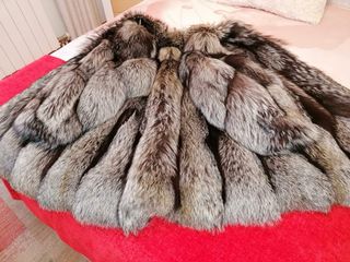 Abrigo piel zorro plateado negro talla L
