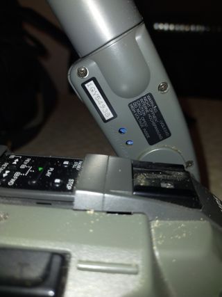 Maletas con cámaras de video antiguas, Philips