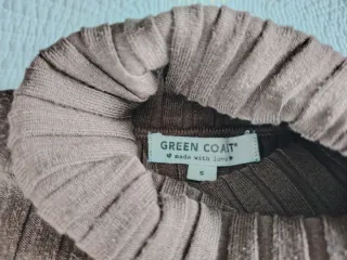 Blusa marrón de canalé