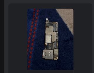 iPhone 15 Pro Max Placa 512GB Base Dañada