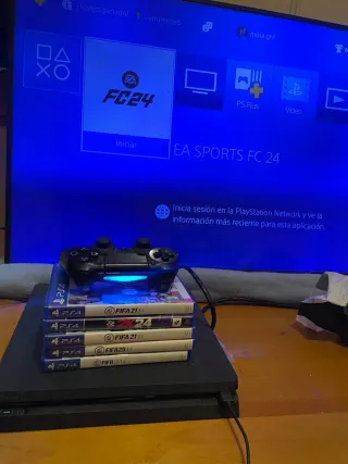 Consola PS4 (PlayStation 4) Negra + Juegos