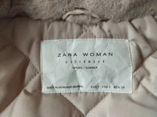 Cazadora Zara Beige Mujer