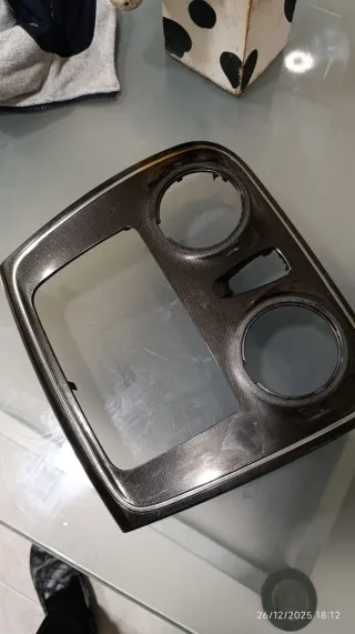 Radio y Frontal Dacia Sandero II