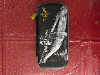 Funda Nintendo Switch Zelda + Adaptador