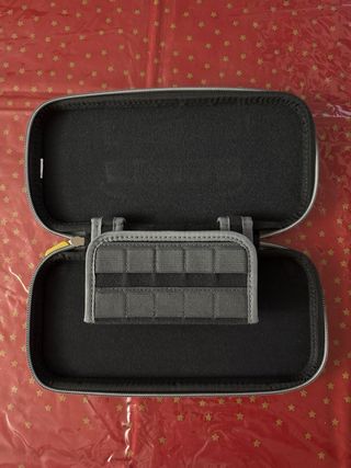 Funda Nintendo Switch Zelda + Adaptador