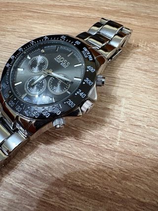 Reloj Hugo Boss Cronógrafo Negro y Plateado