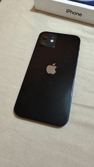 iPhone12 azul 128GB–Muy cuidado, con caja y cable