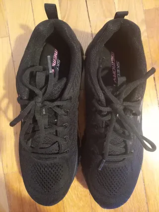 Zapatillas Skechers Negras Talla 39.5