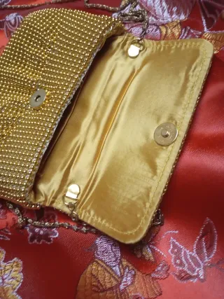 Bolso de fiesta vintage dorado