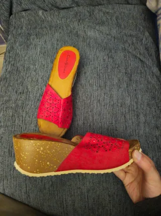 Sandalias GUADASSIMA Rojas Talla 38