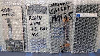 Lote 4 Pantallas de Xiaomi y Samsung