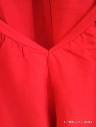 Blusa naranja con escote pico manga corta