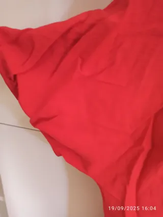 Blusa naranja con escote pico manga corta