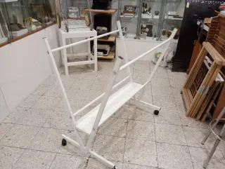 Expositor para láminas, grabados o dibujos