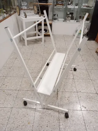 Expositor para láminas, grabados o dibujos