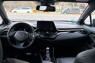 Toyota C-HR   2.0 180H Kaji Edition