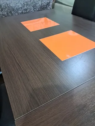 Mesa extensible madera con 4 sillas