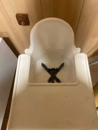 Silla de bebé Ikea blanca