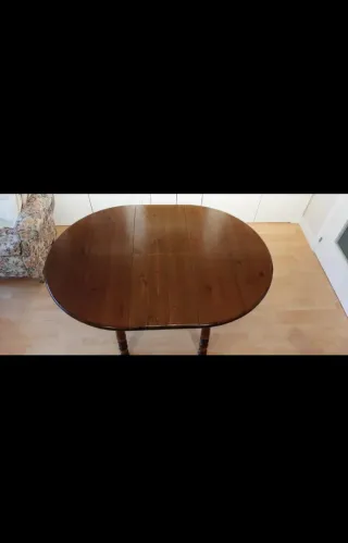 Mesa de comedor madera maciza pino ampliable.