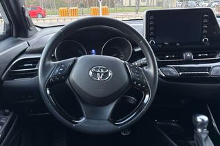 Toyota C-HR   2.0 180H Kaji Edition