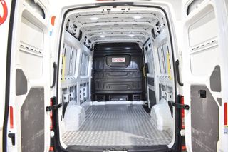 VW CRAFTER FURGÓN 30 L3H2 2.0 TDI 140 CV FWD