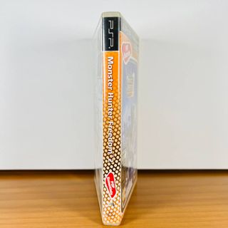 Monster Hunter Freedom 2 PSP Completo Italiano