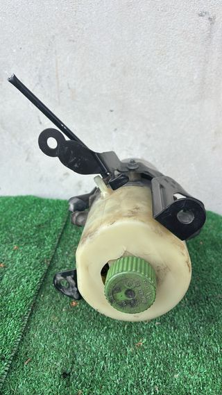 POMPA SERVOSTERZO VOLKSWAGEN POLO 6R 2009-2017