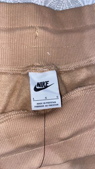 Pantalón chándal Nike marrón