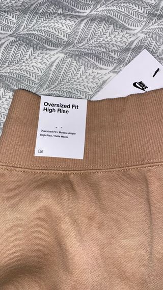 Pantalón chándal Nike marrón