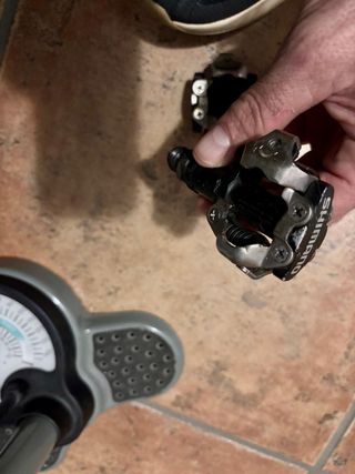 Pedales Shimano PD-M520