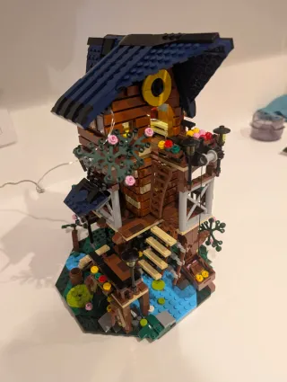 Casa del árbol CaDa (compatible con lego)