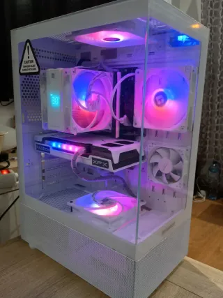 PC I5 11400. XFX RX6600.