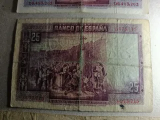 Lote 3 Billetes Antiguos 25 y 100 Pesetas