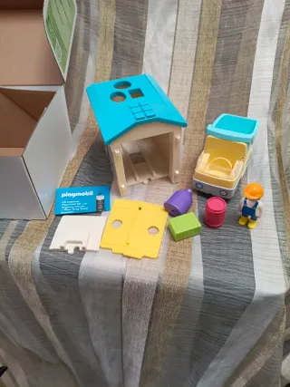 Playmobil Junior 71686 Camión y Garaje