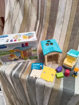 Playmobil Junior 71686 Camión y Garaje