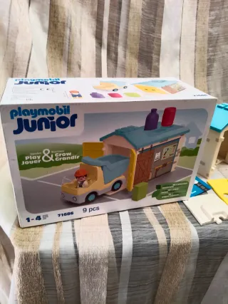 Playmobil Junior 71686 Camión y Garaje