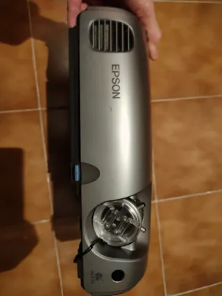 Proyector Epson EMP-82 Profesional
