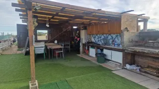 Se vende parcela  rustica vallada con caseta