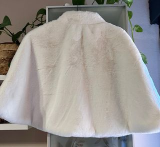 Capa Novia Blanca Pelo Sintético