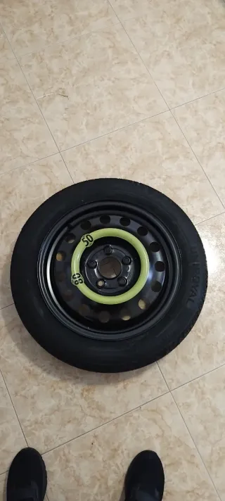 Rueda de repuesto UNIROYAL