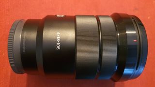 Cámara Sony Alpha IV 61MP + Objetivo G