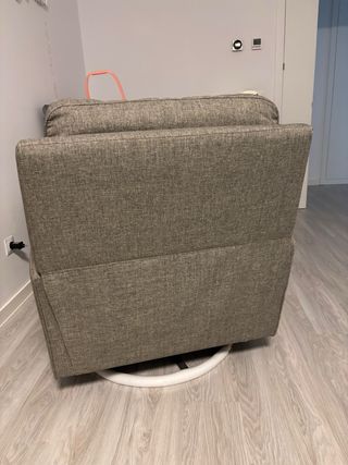 Butacón reclinable con función mecedora