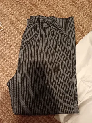 Conjunto baserritarra: blusa y pantalón