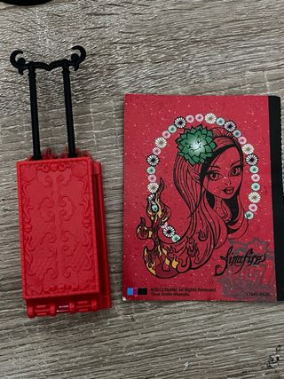 Jinafire Long Monster High Scaris Muñeca