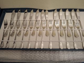 Tenedores y palas de pescado