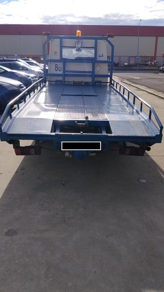 Grua portacoches Ebro F 350